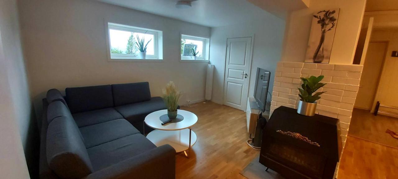 Aurora Rooms In Shared Apartment Nr2 We Are Doing Privet Northen Lights Trips, Reindeer Trip And Fjord Sommaroy Trip Тромсё Экстерьер фото